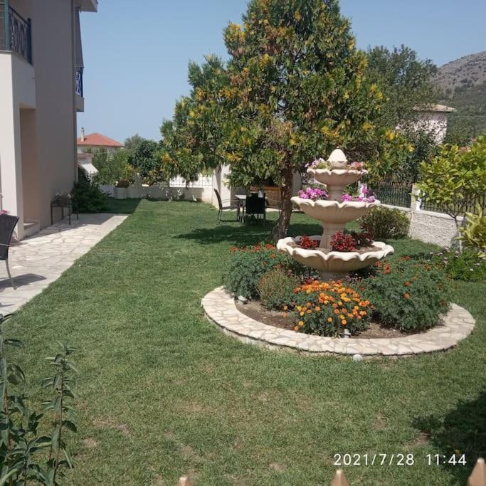 Διαμέρισμα Μεντησ Igoumenitsa Esterno foto